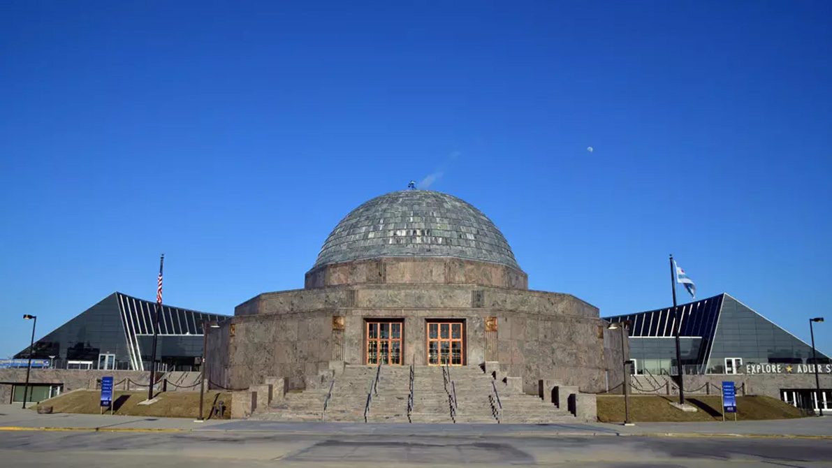 【大连壹鸣设计】阿德勒天文馆（Adler Planetarium）在成立90周年之际更换新LOGO设